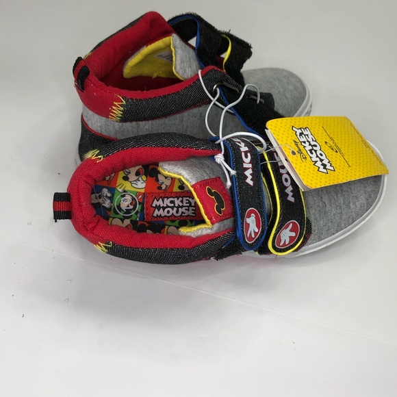 NWT Mickey Mouse toddler shoes in sizes 10-12 - Picture 6 of 7